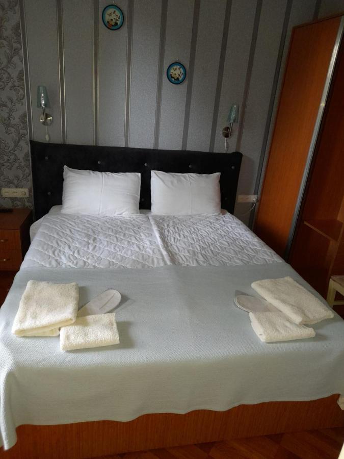 Anseza Hotell Kutaisi Exteriör bild