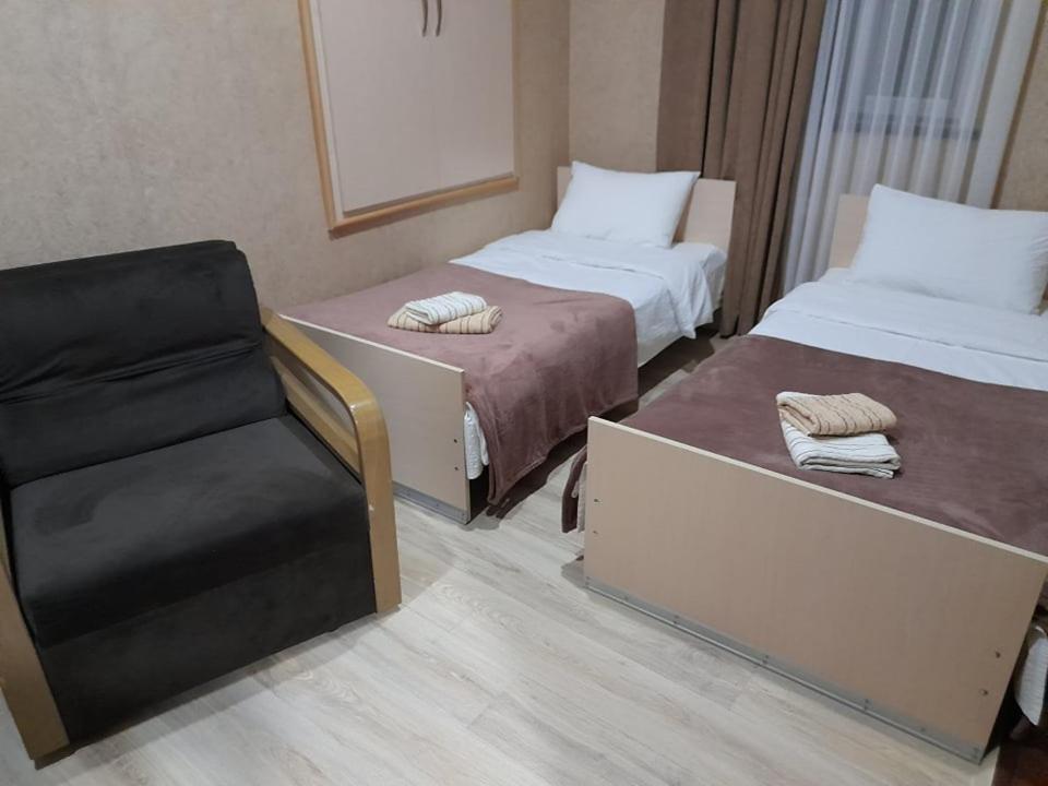 Anseza Hotell Kutaisi Exteriör bild