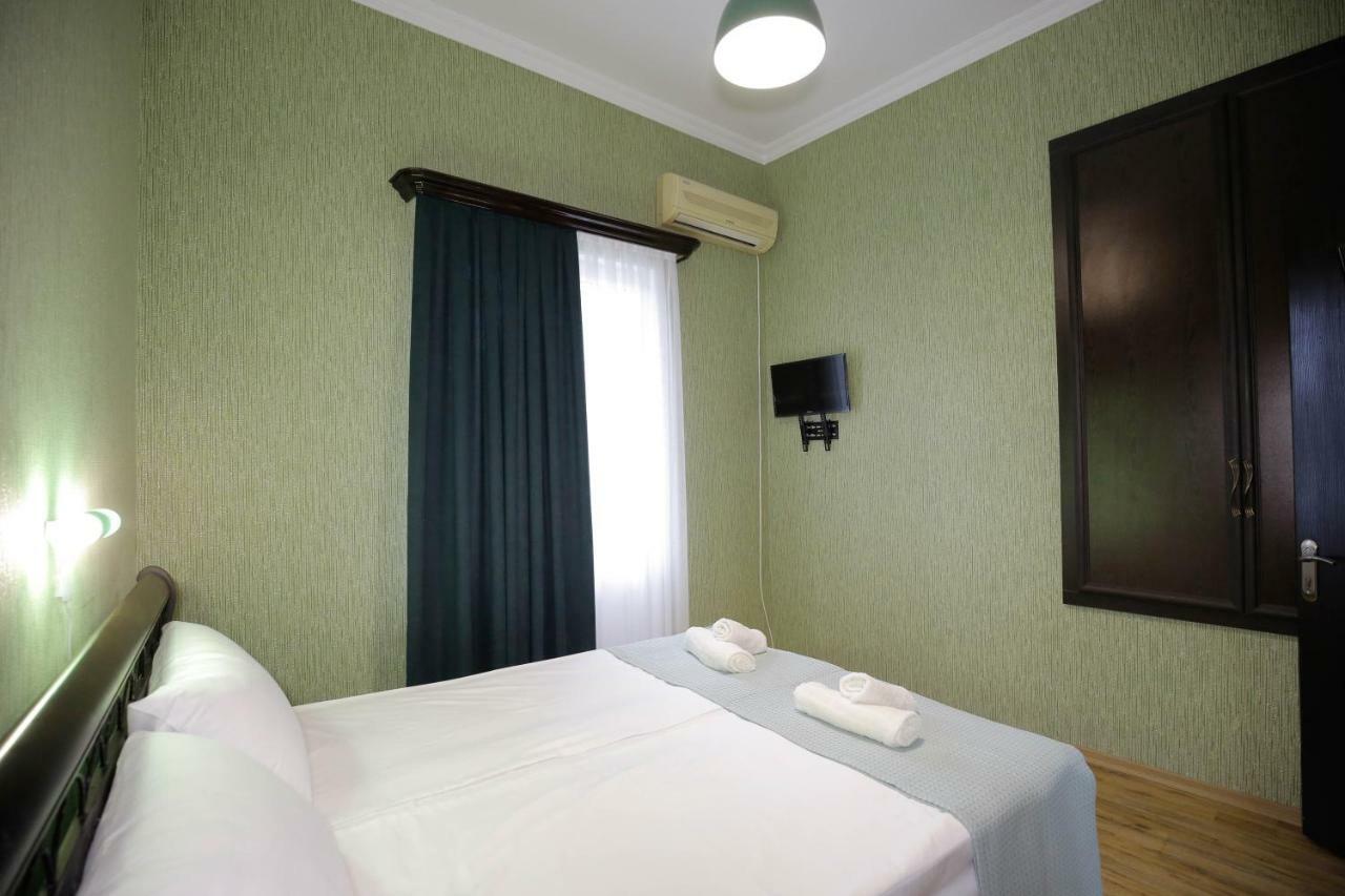 Anseza Hotell Kutaisi Exteriör bild