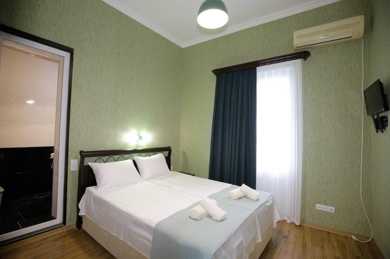Anseza Hotell Kutaisi Exteriör bild