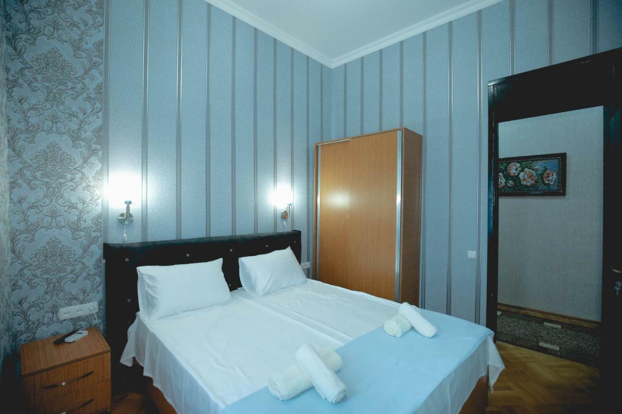 Anseza Hotell Kutaisi Exteriör bild